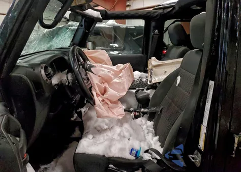 2012 Jeep Wrangler Unlimited Sport z USA, uszkodzony, nr VIN 1C4BJWDG4CL214833